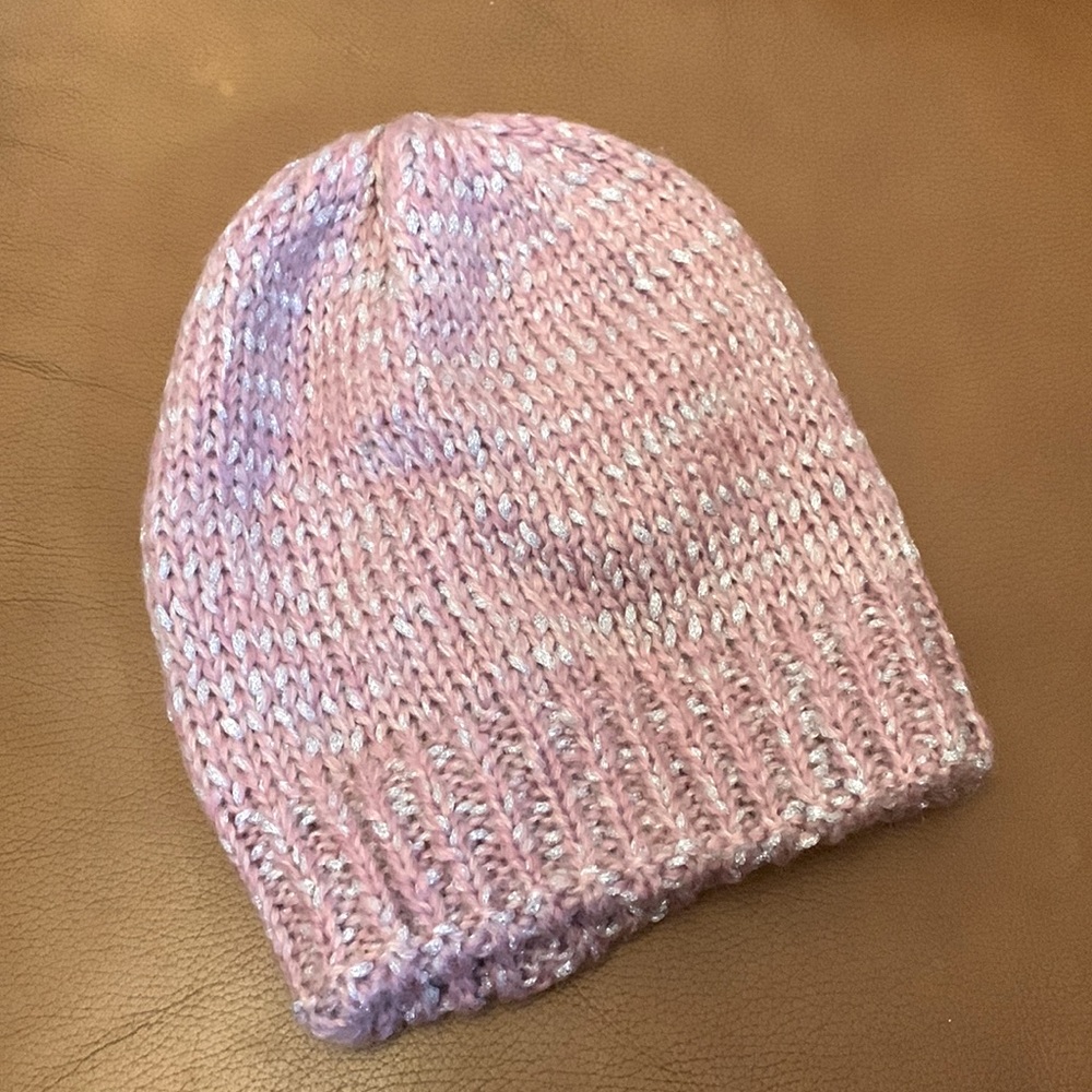 Guess Soft Pink Hat